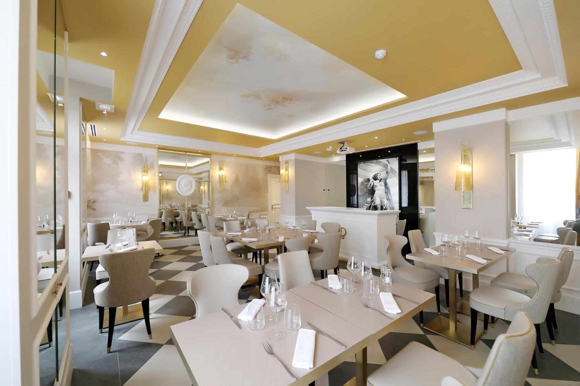 Hotel Alchimy Albi Luaran gambar