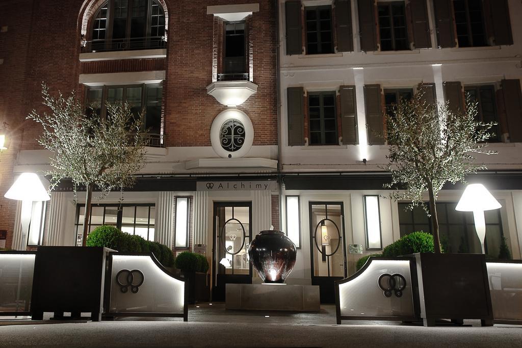 Hotel Alchimy Albi Luaran gambar